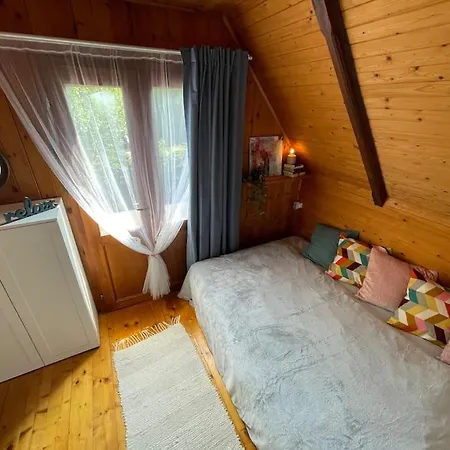 Házikó Vendégház/balatonfenyves *