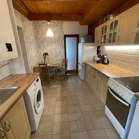 Házikó Vendégház/balatonfenyves *