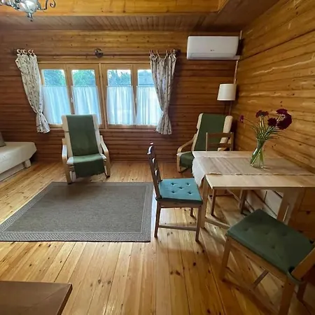 Házikó Vendégház/balatonfenyves * Balatonfenyves