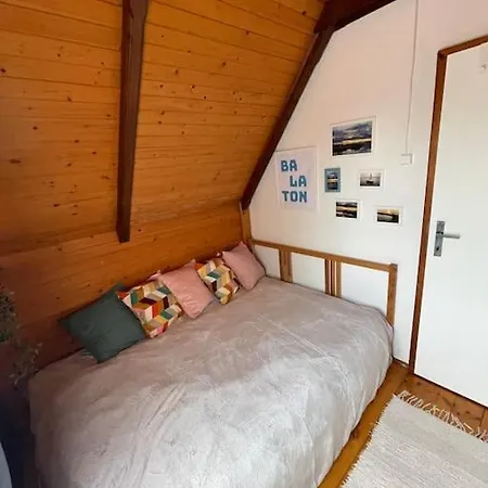 Casa de Férias Házikó Vendégház/balatonfenyves Balatonfenyves